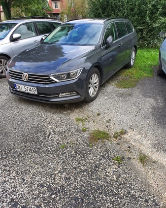 Volkswagen Passat cena 43400 przebieg: 208000, rok produkcji 2015 z Żarki małe 46